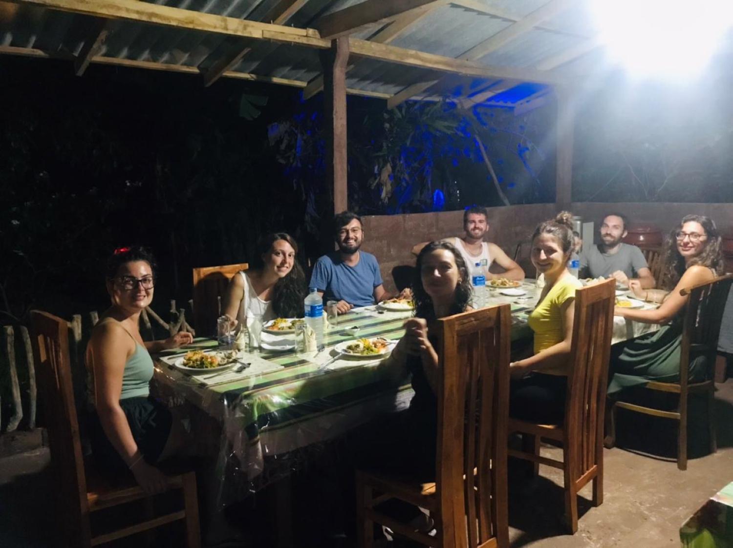 Galaxy View Homestay シギリヤ エクステリア 写真